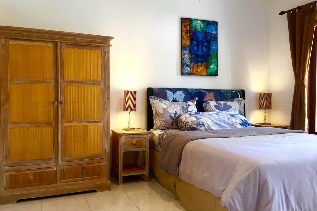 Merpati - Studios Sanur (Bali)